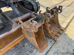 DOOSAN DX 62 R-3 6.2T - *FULL HYDR - *CENTRAL GREASING...