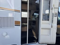 MALIBU T 480 RB QB K+ACC+Markise+TV+LED+Kaffeemaschine