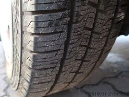 VW T5 Transporter Hochdach lang/KTW/Klima/FN: A91