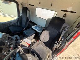 MERCEDES-BENZ Arocs 3240 8x4 Tridem VDL 25T Abrollkipper*Klima