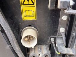 JCB 525-60E Elektrisch / 2022 BJ / 229 H / 6 Meter