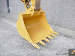 Caterpillar 325F LCR