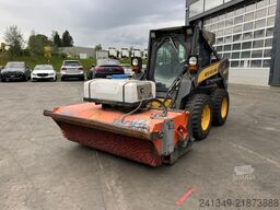 NEW HOLLAND LS170 Wischer/Gabeln/Ladeschaufel