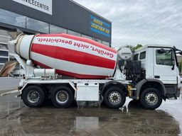 MERCEDES-BENZ Actros 3244 8x4 Liebherr 9m3