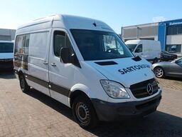 MERCEDES-BENZ Sprinter II Kasten 210 CDI / Nr. 174
