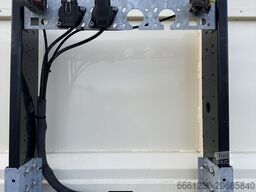 EWERS Schwenkwand Liftachse / Getränke / Öl