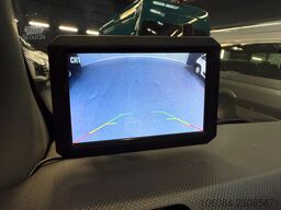 RENAULT Trafic 9 Sitze Klima 2.Hand PDC NAVI R-CAM AHK