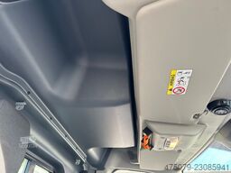 FORD Transit / Trage + Liege + Rampe