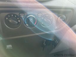 FORD Transit / Trage + Liege + Rampe