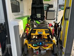 FORD Transit / Trage + Liege + Rampe