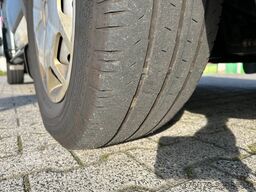 FORD Transit / Trage + Liege + Rampe