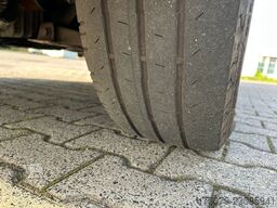 FORD Transit / Trage + Liege + Rampe