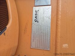 Case WX95 with 4 excavator buckets and forks