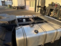 IVECO STRALIS S-WAY AS440S46T/FP-L T Intarder