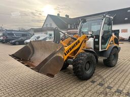 LIEBHERR 506 C Radlader 4x4 Schaufel Schnellwechsler