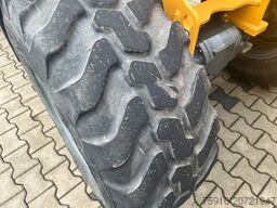 LIEBHERR 506 C Radlader 4x4 Schaufel Schnellwechsler