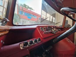 MERCEDES-BENZ Vorgänger Sprinter O 319 Samba mit Faltdach AC