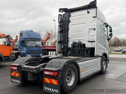 VOLVO FH 460 Globetrotter, Voll-Spoiler, 2x Tank