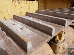 Caterpillar D8K Pipe carrier