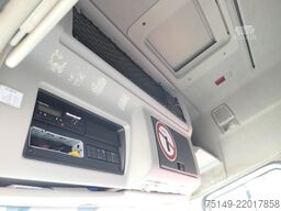 RENAULT 380-DXI11 PREMIUM, 2x AHK, Sitz-Liegekombination
