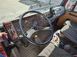 MERCEDES-BENZ 917 AF 4x4 Pritsche + Kran 35tkm EX-Feuerwehr