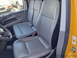 VW T6 Transporter Doka 6-Sitzer 4-Türer Klima AHK