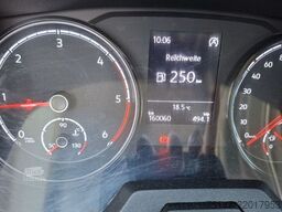 VW T6 Transporter Doka 6-Sitzer 4-Türer Klima AHK