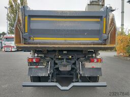 Mercedes-Benz Arocs 3246 Meiller Bordmatic links