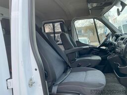 RENAULT MasterIII DoKaDreiseitenkipper,1Hd,Klima,AHK,Kam