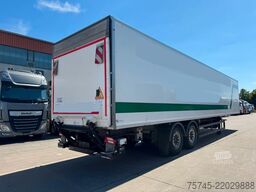 WEB-TRAILER TKS 18 * KÜHLKOFFER * CARRIER VECTOR 1350 * SAF
