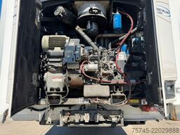 WEB-TRAILER TKS 18 * KÜHLKOFFER * CARRIER VECTOR 1350 * SAF