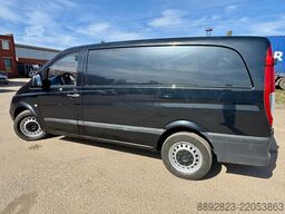Mercedes-Benz Vito 111