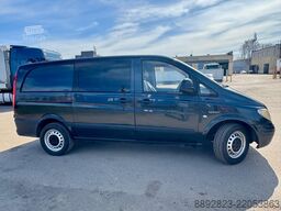 Mercedes-Benz Vito 111