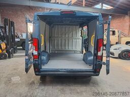 PEUGEOT Boxer Kasten L1 H1 Klima Kamera Tempo Tüv E6