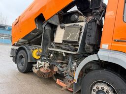 MERCEDES-BENZ Axor 1828 4X2 BB Bucher Optifant 70 7m³