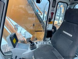 LIEBHERR R 914STD Litronic Schnellwechsler Engel
