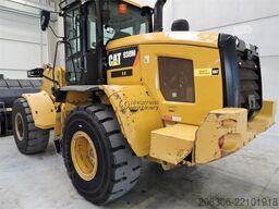 CATERPILLAR 938M