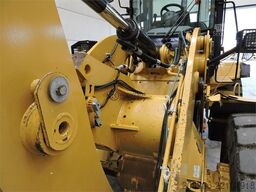 CATERPILLAR 938M