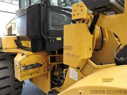 CATERPILLAR 938M