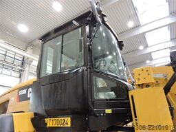 CATERPILLAR 938M