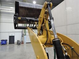 CATERPILLAR 938M