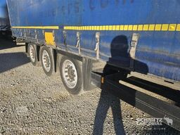 Schmitz Cargobull Semitrailer Curtainsider Mega