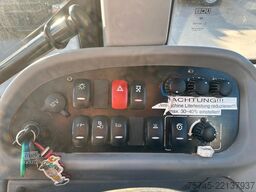 JCB TM 320 T4F * AGRI * Q-FIT * 40Km/h * VOLLGUMMI *