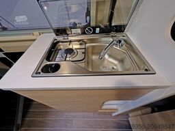 FORSTER V 541 Youngter / Festbett / Klima / nur 900 Km