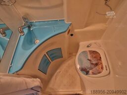 XGO X-Van/Festbett/Klimaanlage/Markise