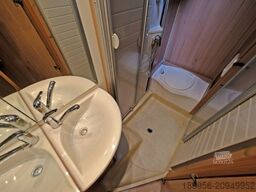 BÜRSTNER Nexxo T 580/1.Hand/Festbett/Klima/Markise