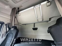 Iveco SWAY AS260S510