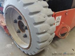 JLG TOUCAN 1210