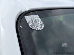 NISSAN Navara NP300 Visia King Cab 4x4