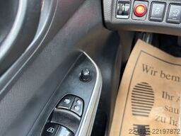 NISSAN Navara NP300 Visia King Cab 4x4